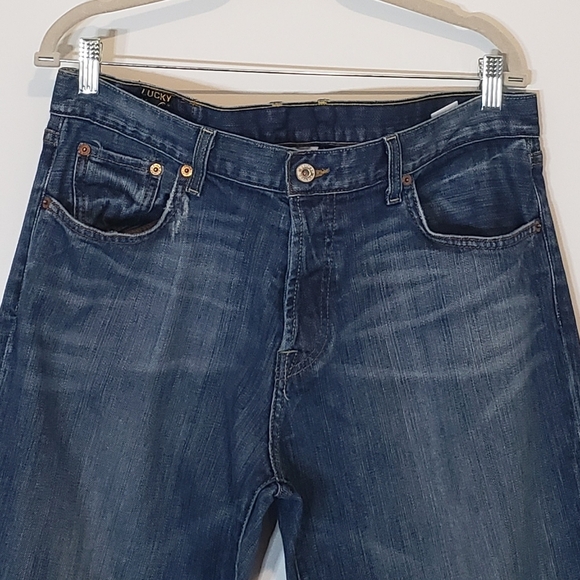 Lucky Brand Jeans Mens 36X34 Slim Bootleg Stretch Button Fly Lightly Distressed - Picture 4 of 16